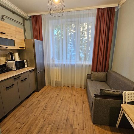 All New And Cozy Apartment In The Silence Center Chisinau Ngoại thất bức ảnh
