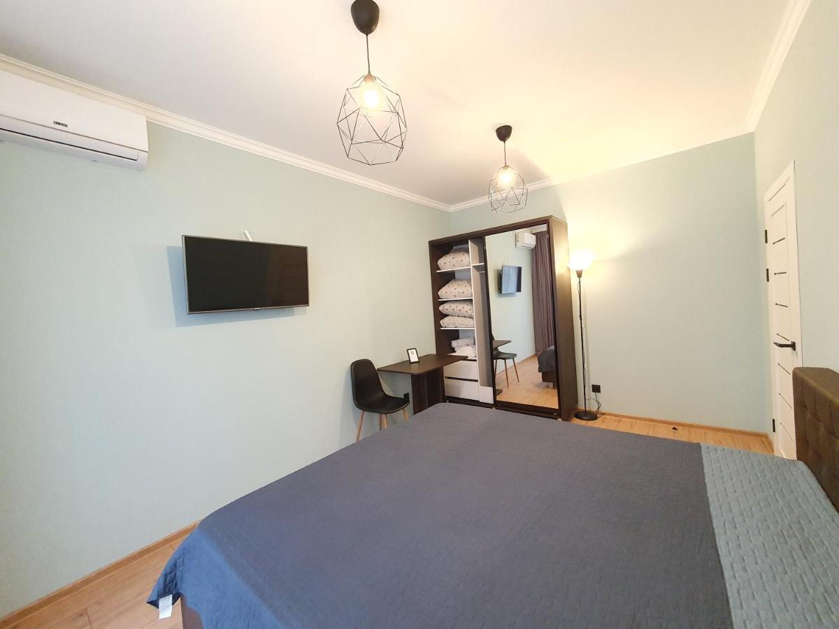 All New And Cozy Apartment In The Silence Center Chisinau Ngoại thất bức ảnh