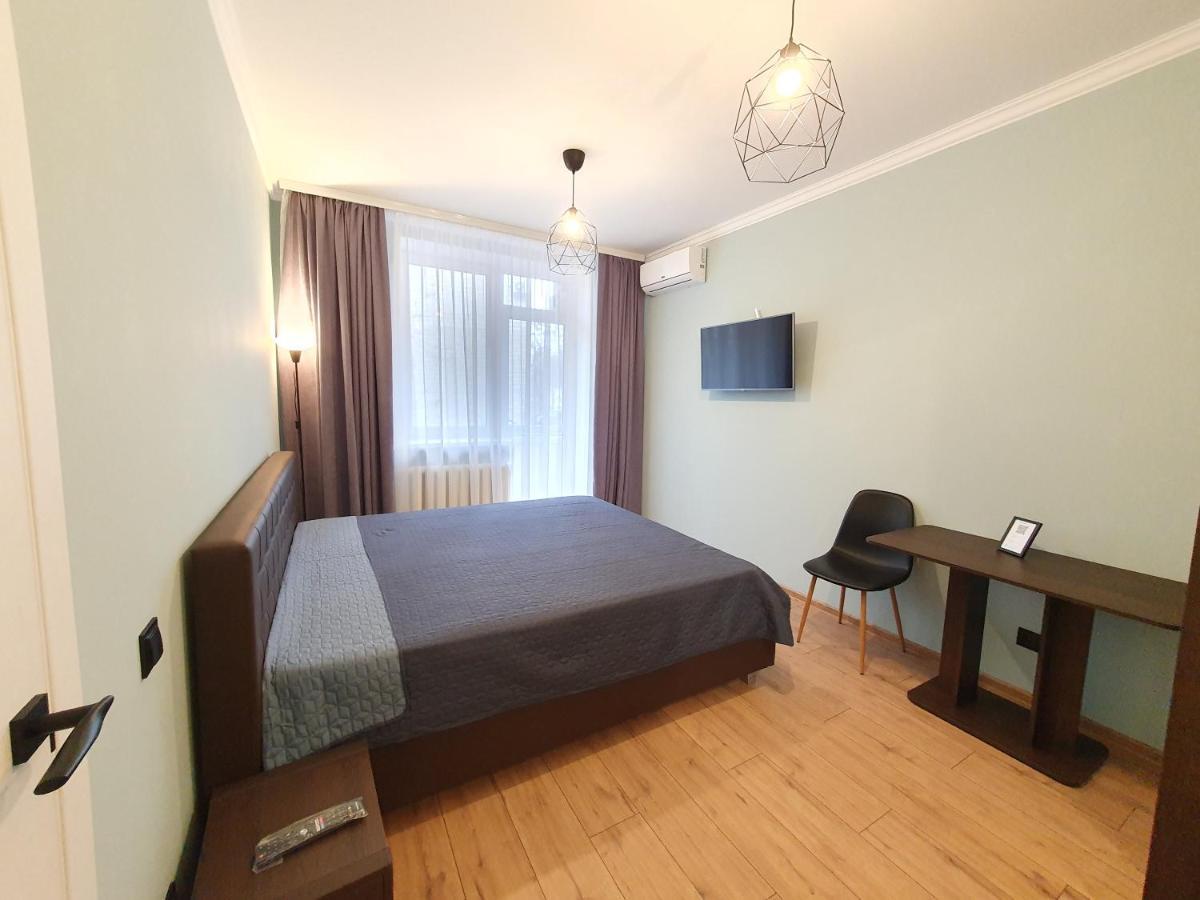 All New And Cozy Apartment In The Silence Center Chisinau Ngoại thất bức ảnh