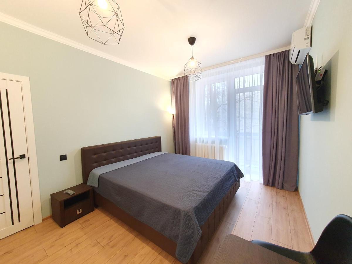 All New And Cozy Apartment In The Silence Center Chisinau Ngoại thất bức ảnh